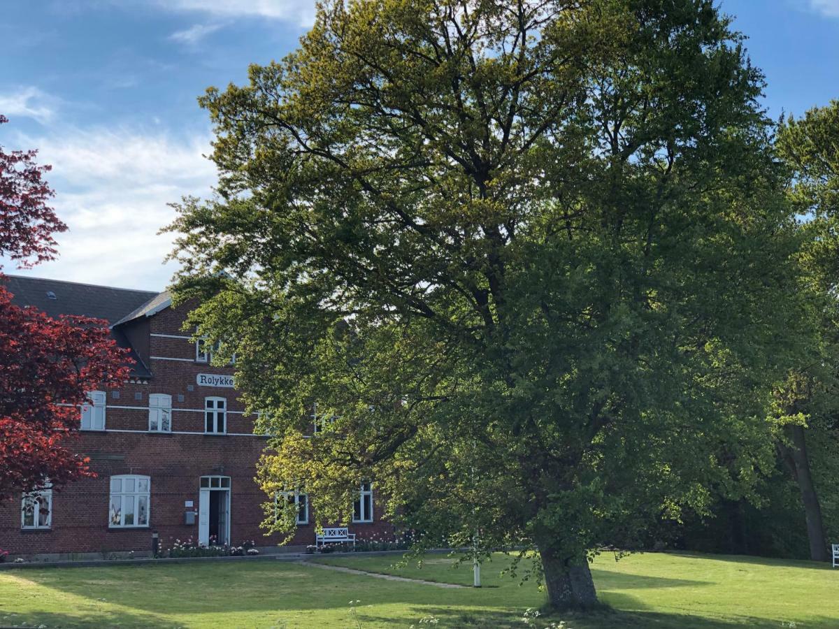 Rolykke Hotel Saeby  Exterior photo